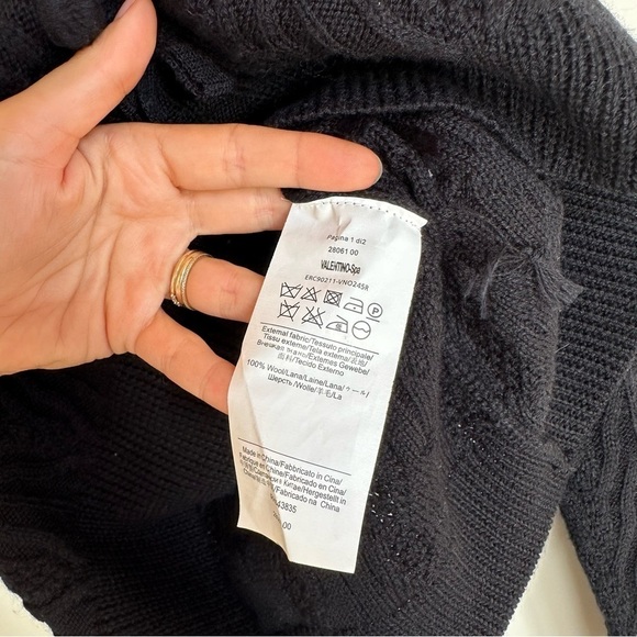 RED Valentino Black Wool Cable Knit Bow Bauble Pullover Sweater - Picture 5 of 8